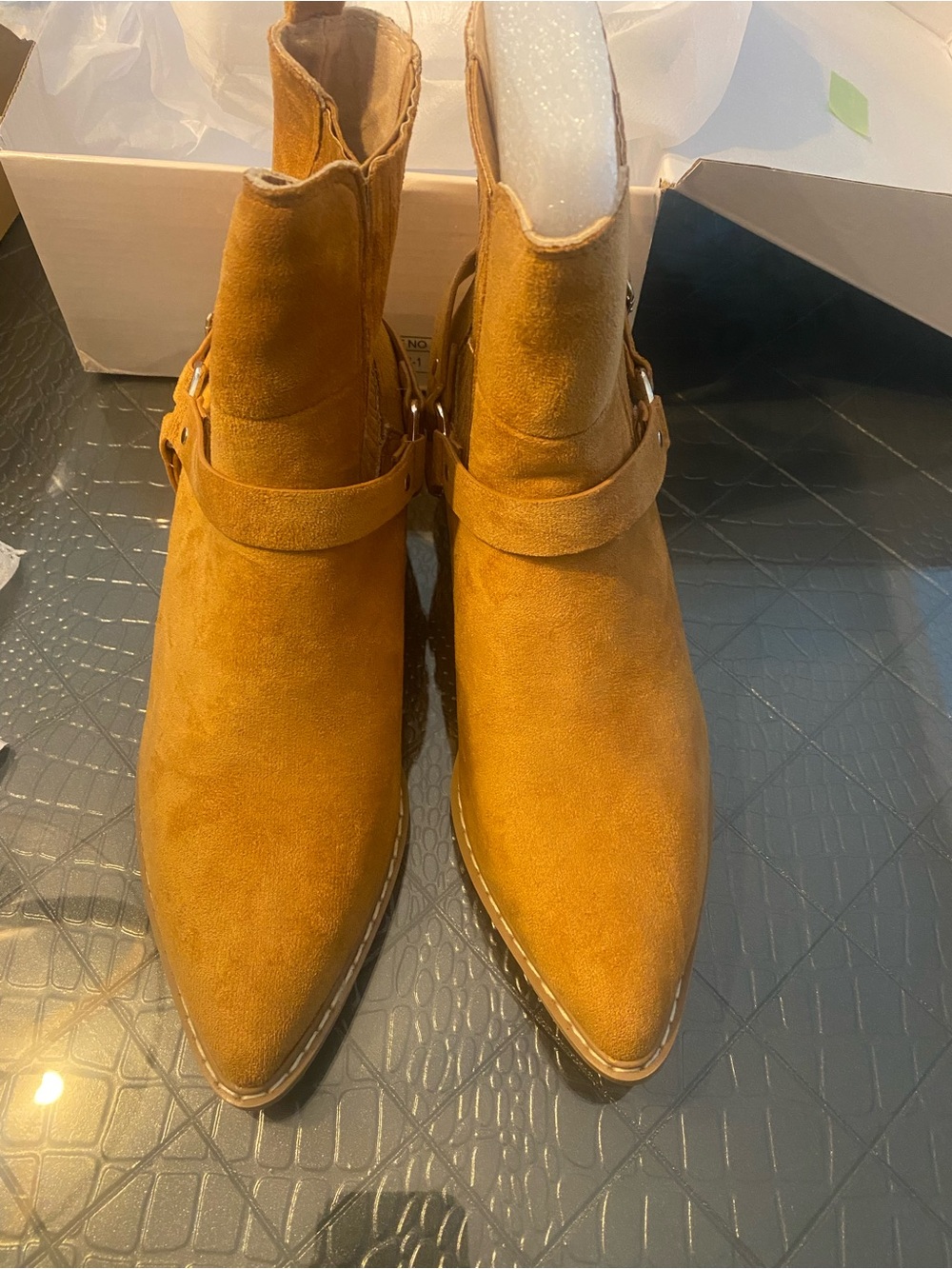 Chase & Chloe Women’s Western Ankle Boots